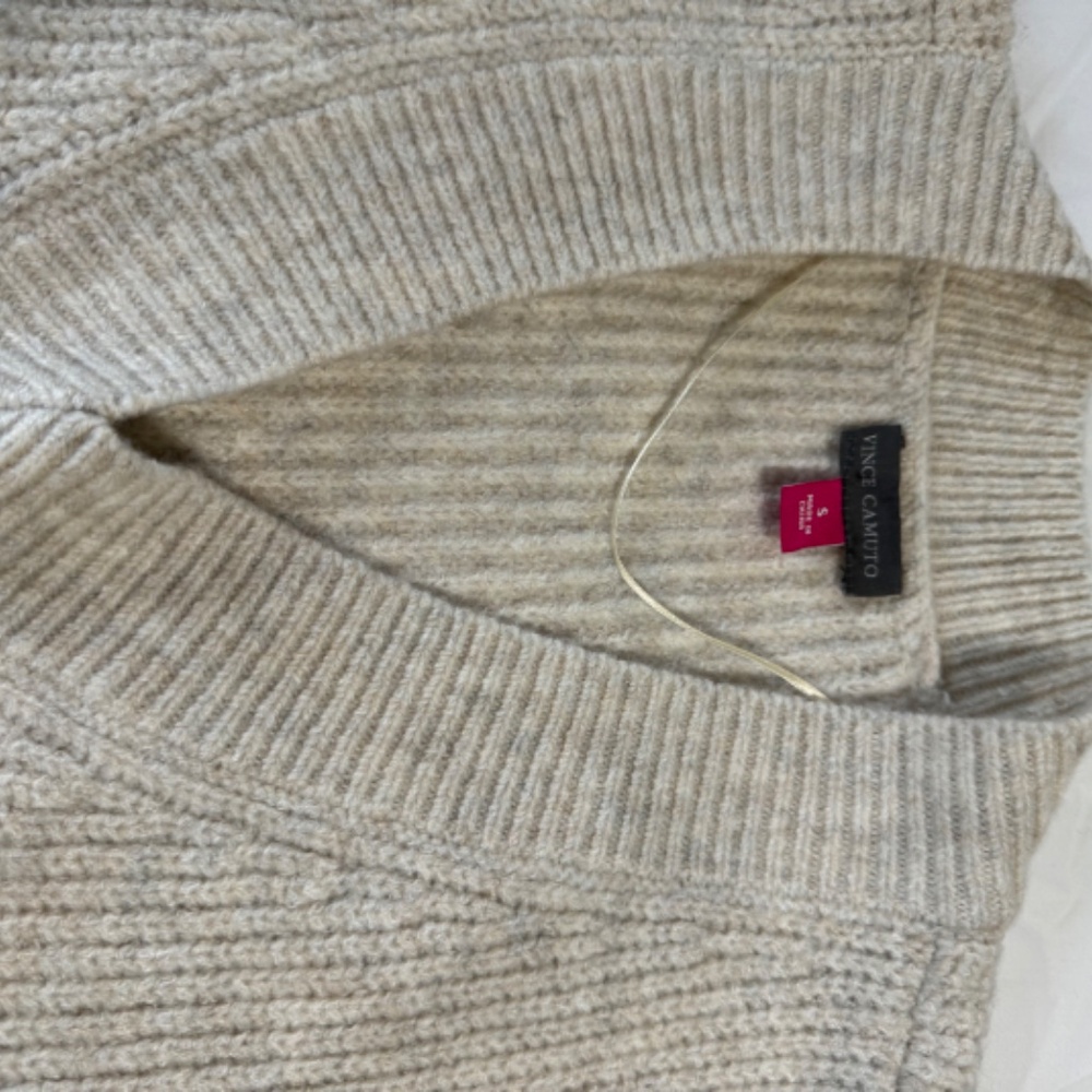 Vince Camuto knit Oversized vest color malted size small NWT